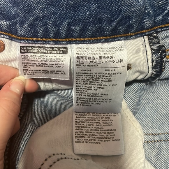 Levi Strauss‎ Medium Wash Jean Shorts 28 Waist - Picture 7 of 8